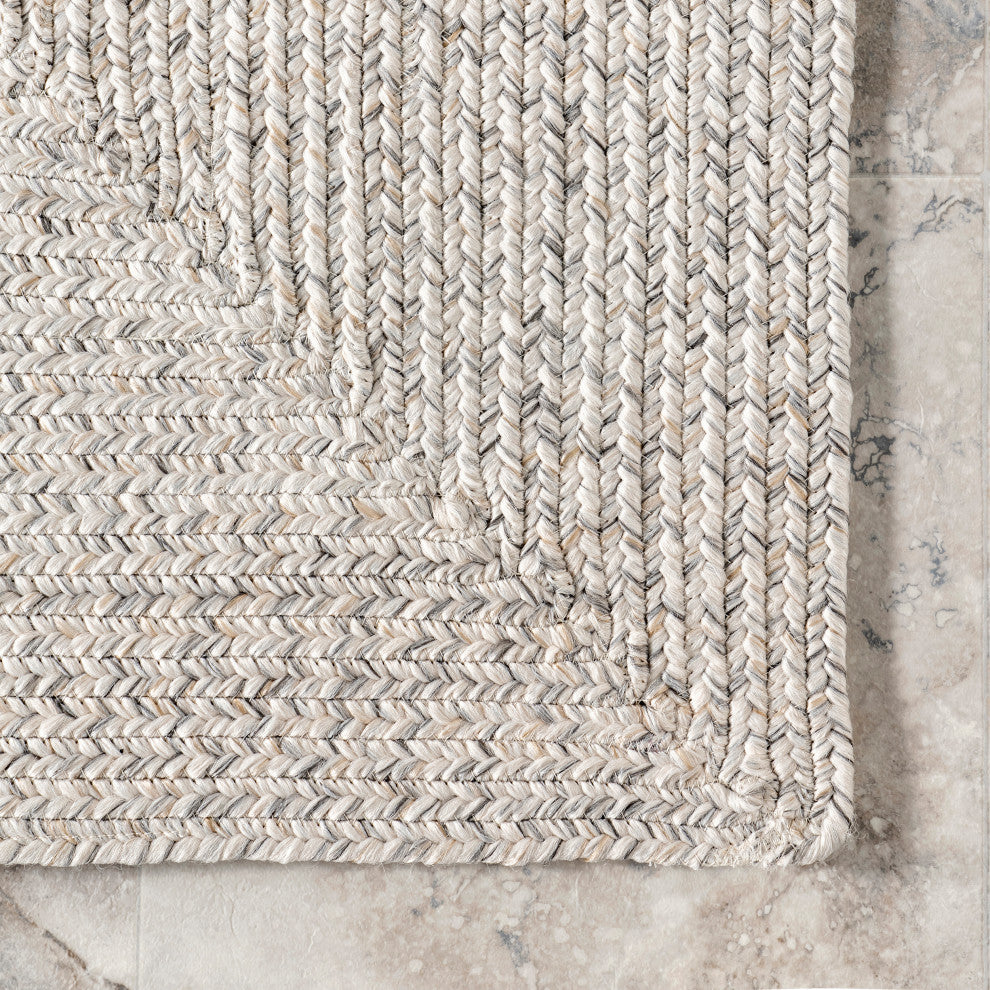 Nuloom Braided Lefebvre Indoor/Outdoor Area Rug, Ivory 7'6"x9'6"