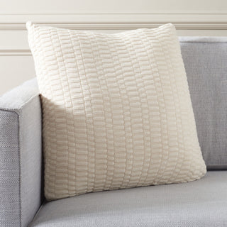 Safavieh Mari 18X18 Pillow, Ivory