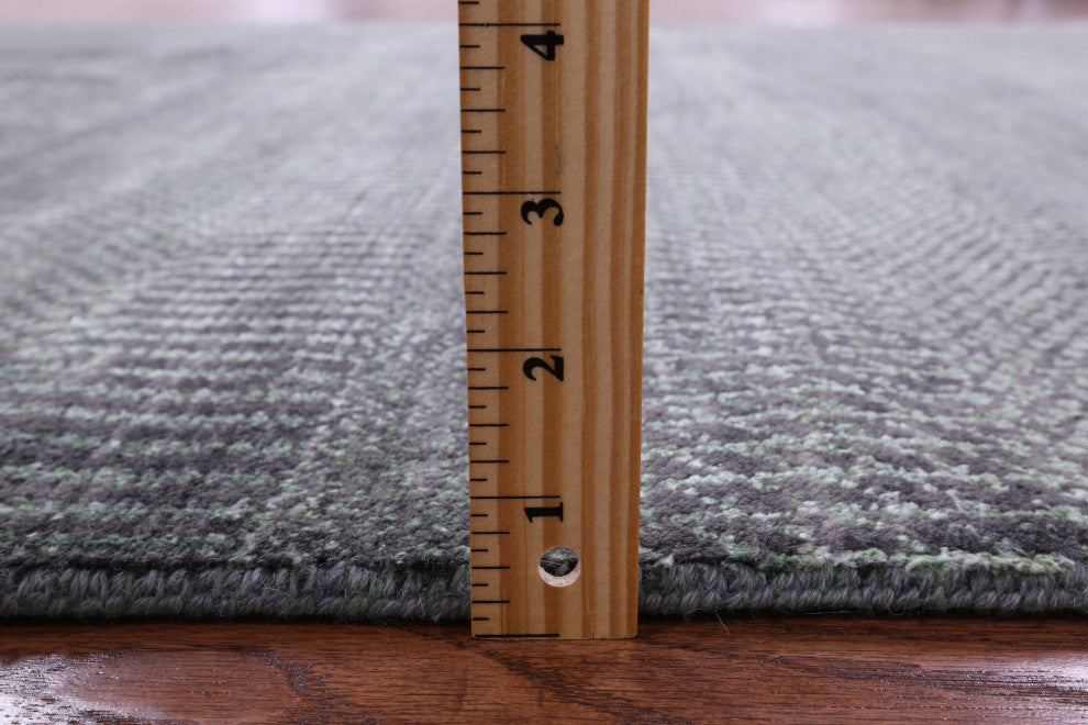 5' 11" X 8' 11" Savannah Grass Handmade Wool and Silk Rug Q11936