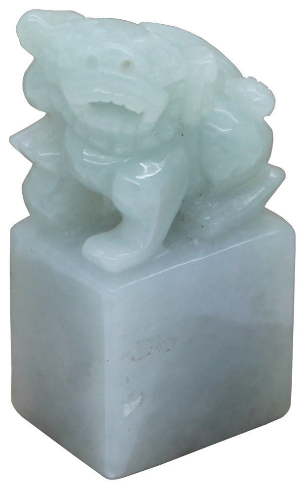 Detail Carved Natural Jade Chinese Table Top Small Foo Dog Statue