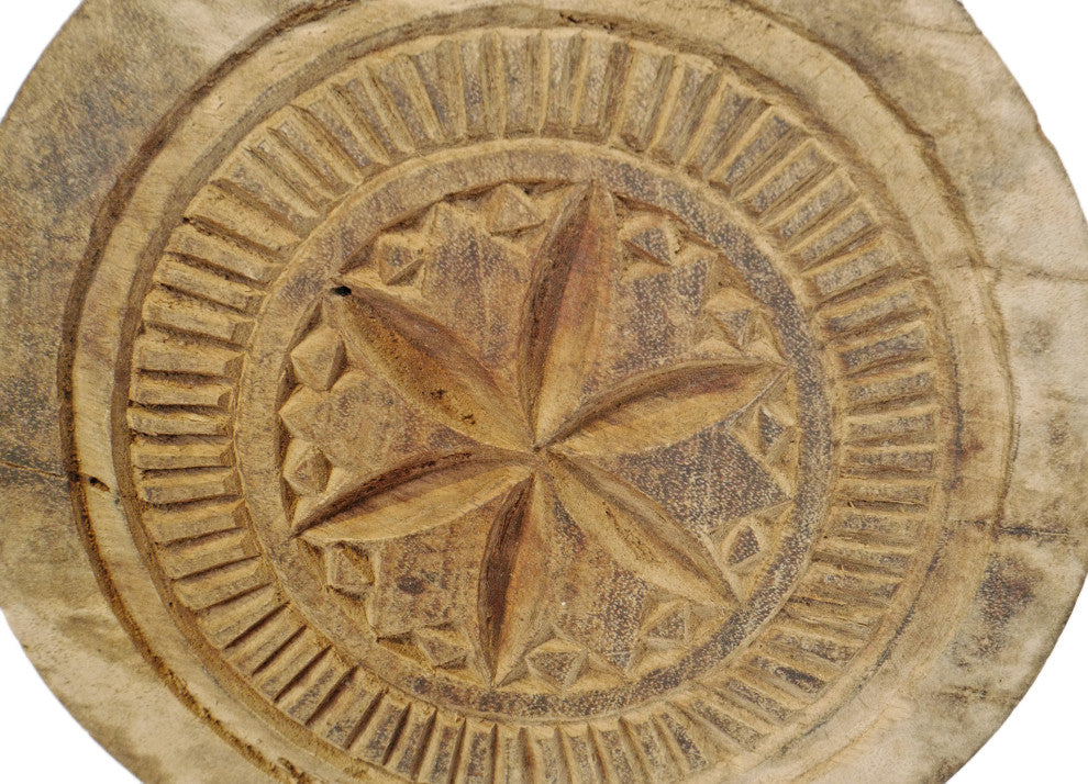 Consigned Vintage Wood Medallion on Stand 4