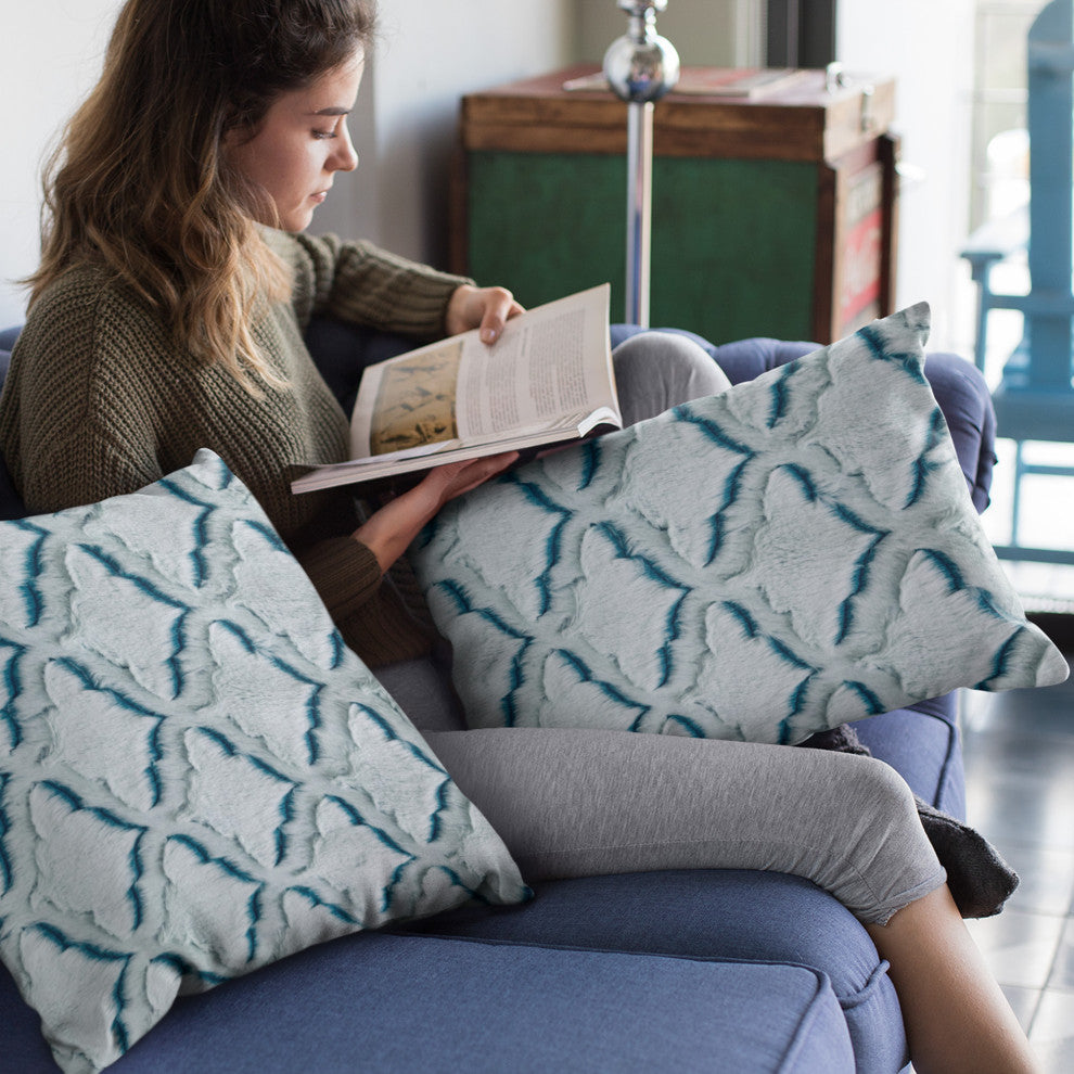 Plutus Light Blue Diamond Faux Fur Luxury Throw Pillow, Light Blue, 22" x 22"