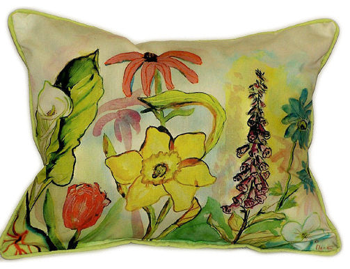 Pair of Betsy Drake Betsy"™s Garden Large Indoor/Outdoor Pillows