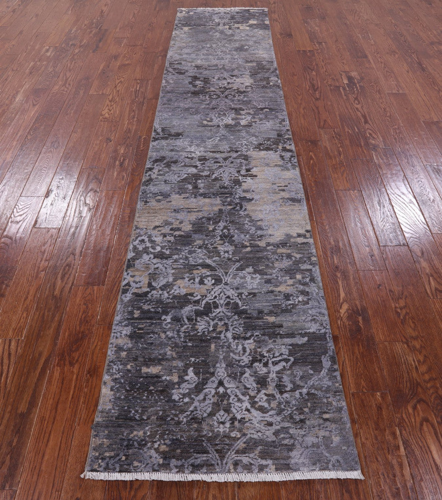 Runner Wool and Silk Modern Hand-Knotted Rug 2' 7" X 11' 10" Q10333