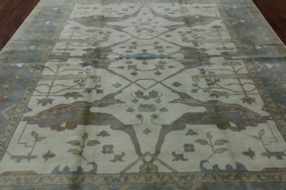 Oushak Ivory/Blue Border 8'x10' Geo-Floral Hand Knotted Wool Area Rug