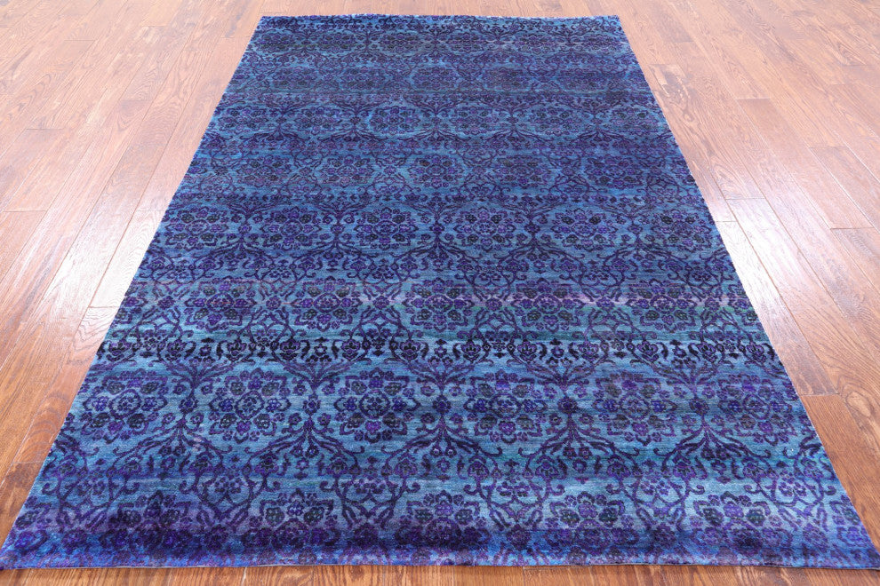 Persian Silk Handmade Rug 5' 4" X 7' 10" Q6814