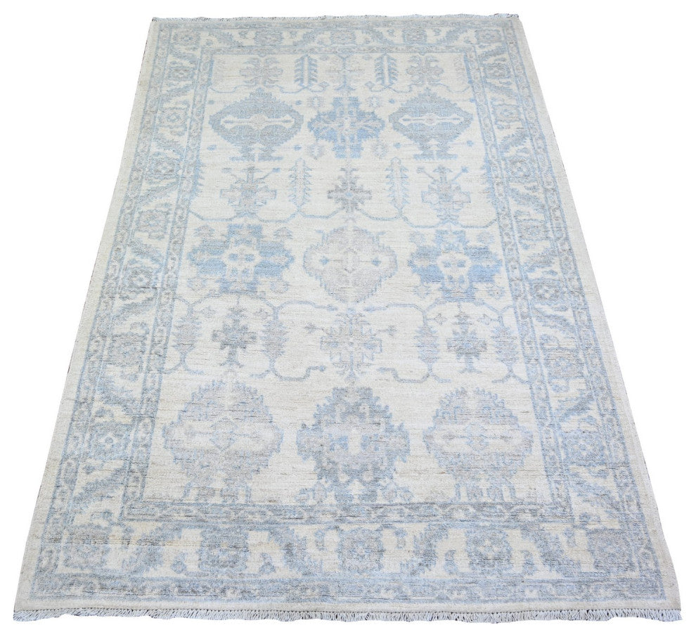 Commercial White Finer Peshawar Wool Hand Knotted Oriental Rug, 3'11"x5'9"