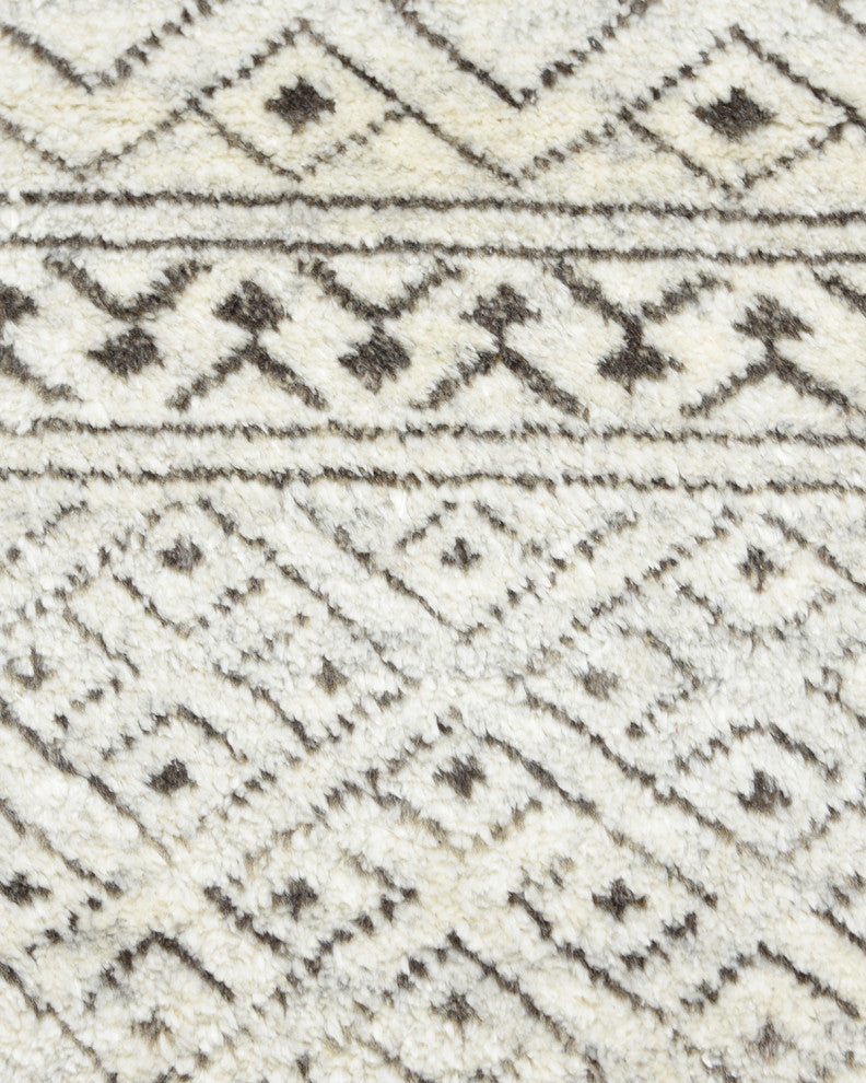Thomas, Handmade Area Rug 5' 0" x 8' 0"