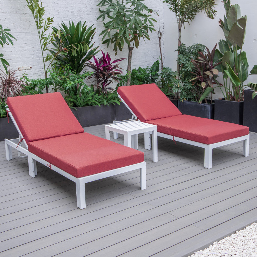 LeisureMod Chelsea Chaise Lounge Chair With Side Table, Red