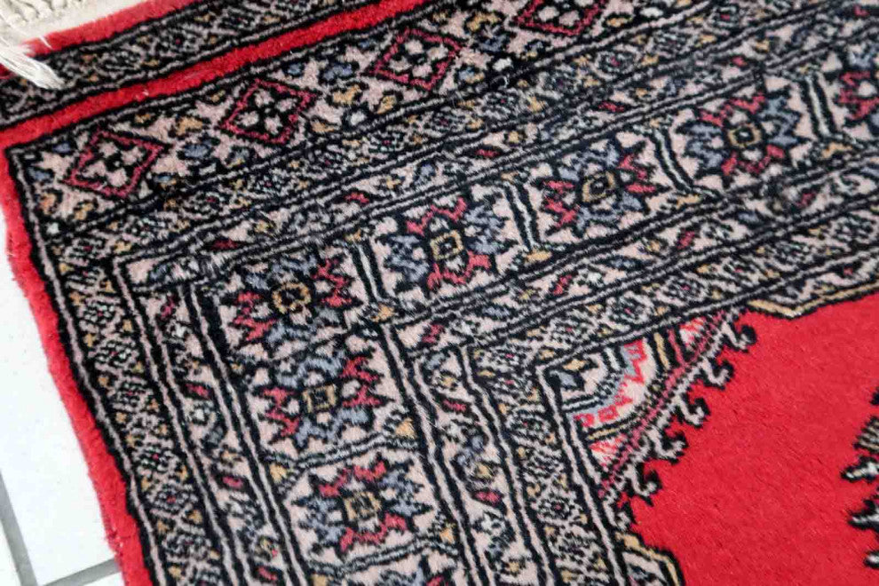 Handmade Vintage Uzbek Bukhara Rug 3'x6.1', 92cmx186cm 1970s