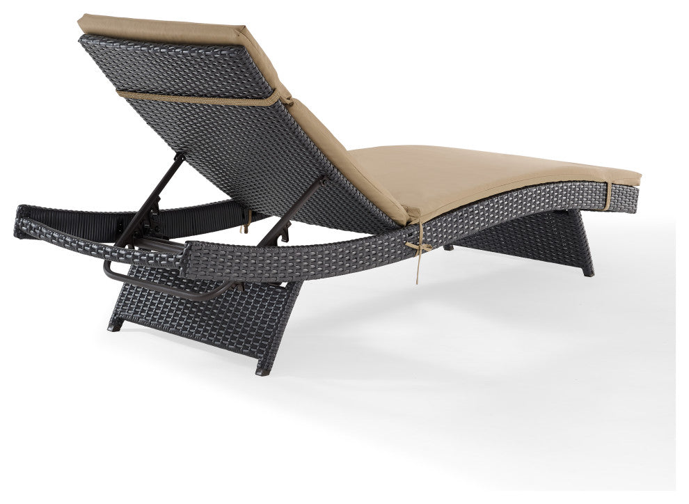 Biscayne Chaise Lounge, Mocha