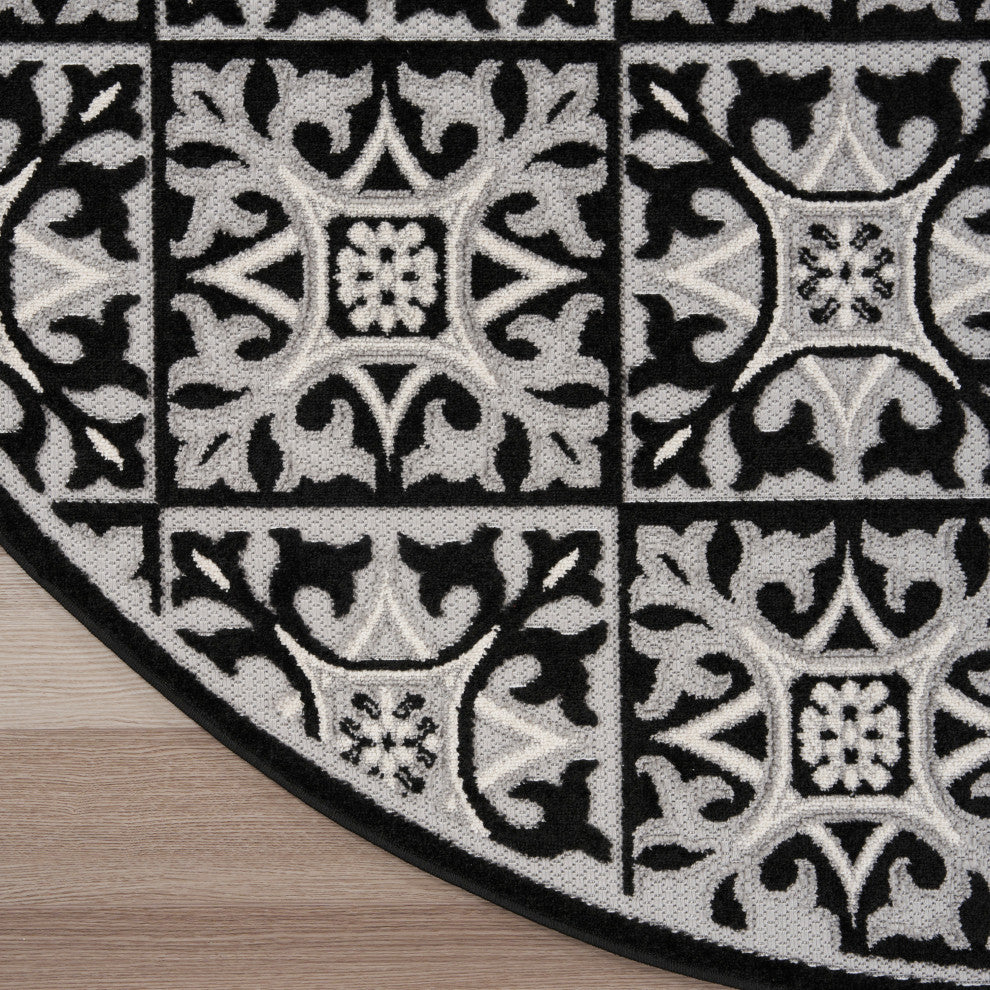 Nourison Aloha 7'10" Round Black White Contemporary Area Rug