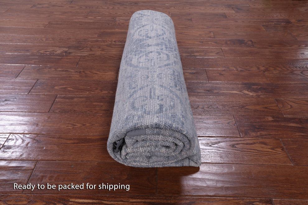 6' 3" X 9' 0" Modern Handmade Wool Rug Q8602
