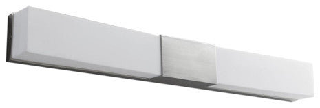 Crescent Bathroom Vanity Light in Satin Nickel