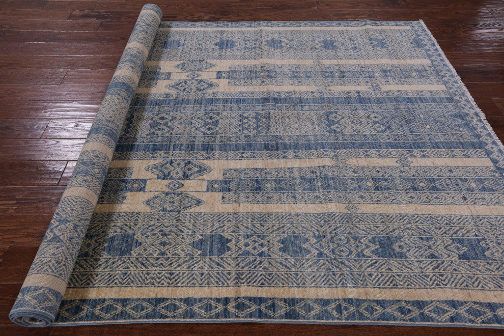 5' 10" X 8' 7" Southwest Navajo Hand Knotted Wool Rug Q6658