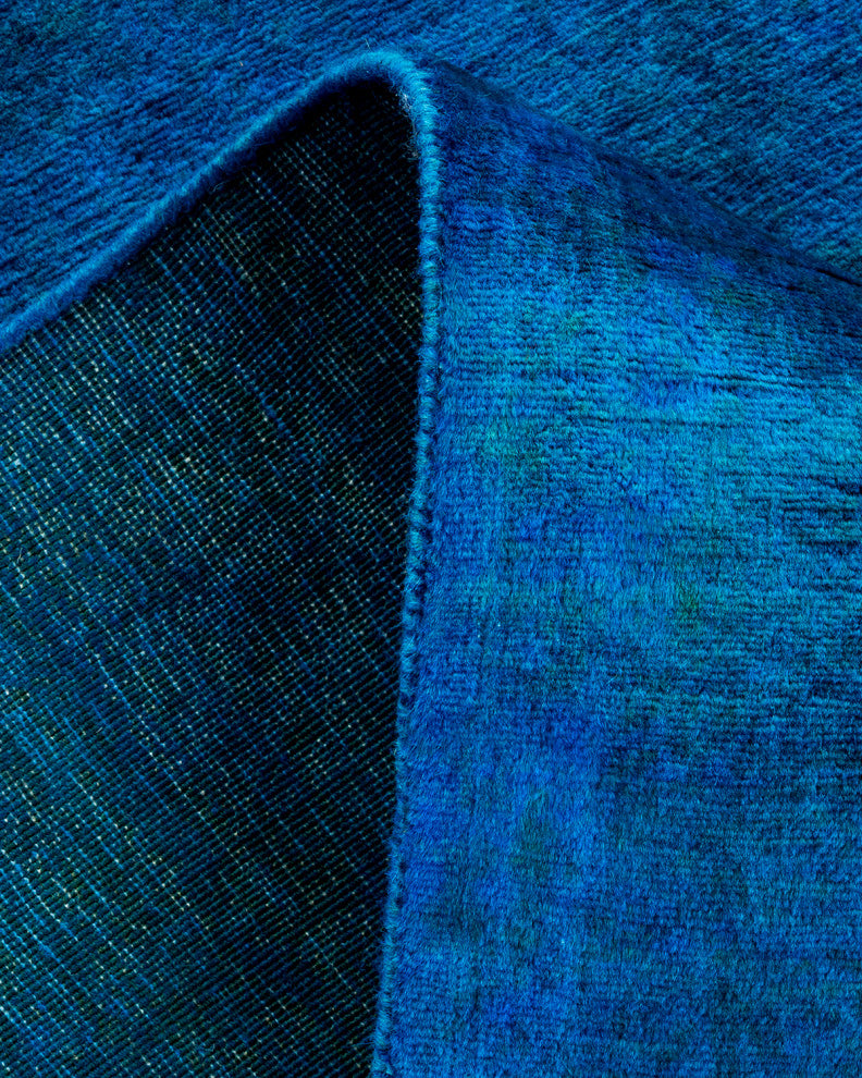 Fine Vibrance, One-of-a-Kind Hand-Knotted Area Rug Blue, 3' 2" x 5' 1"