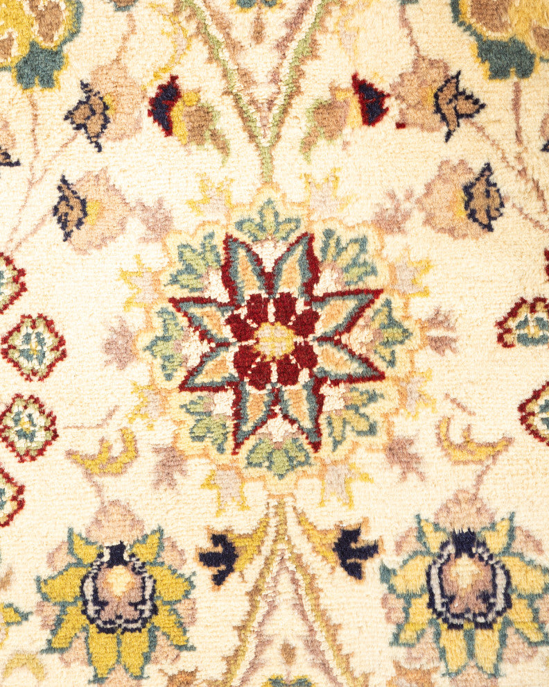 Yedashe One-of-a-Kind Hand-Knotted Area Rug Ivory, 6'2"x9'6"