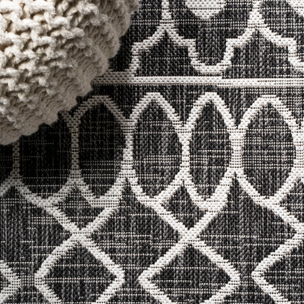 Kafel Tribal Bohemian Indoor/Outdoor Area Rug, Black/Ivory, 5'x8'