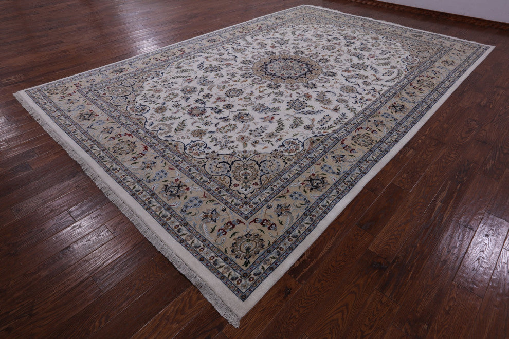 9' 8" X 14' 4" Persian Nain Wool & Silk Handmade Rug - Q13788