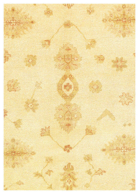 Fine Hand Knotted Oushak Design 6'4''x9'
