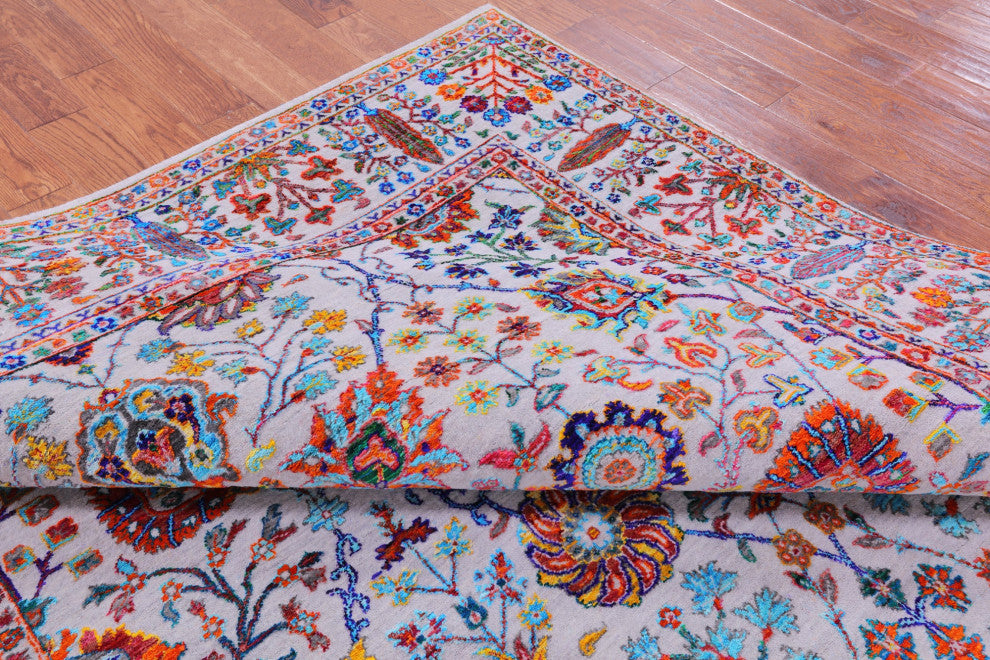 8' 1" X 10' 1" Persian Wool & Silk Handmade Rug - Q15791