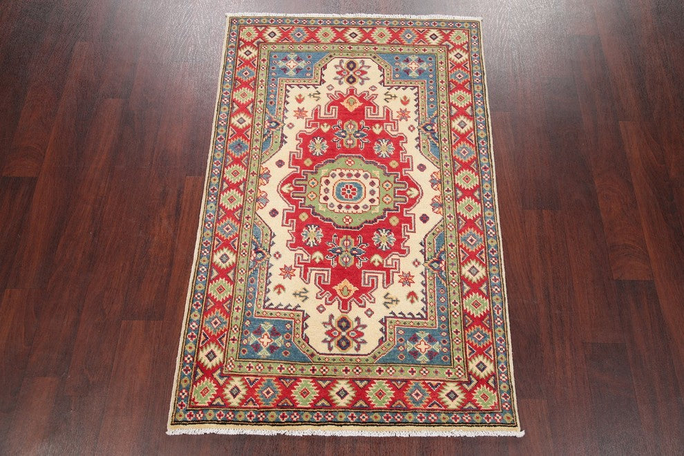 Traditional Hand-Knotted Pakistani Kazak Oriental Area Rug, Beige, 5'1"X3'3"