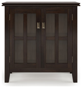 Front-facing, closed-door view on white background representing the product.