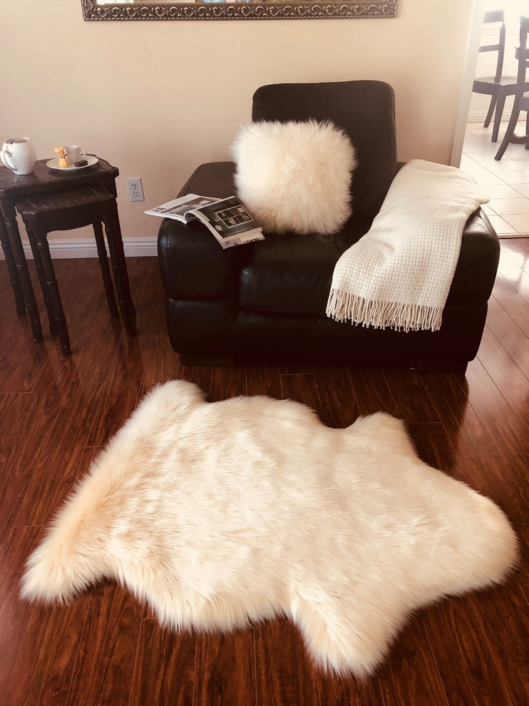 Super Soft Faux Sheepskin Silky Shag Rug, Cream, 2'x3'