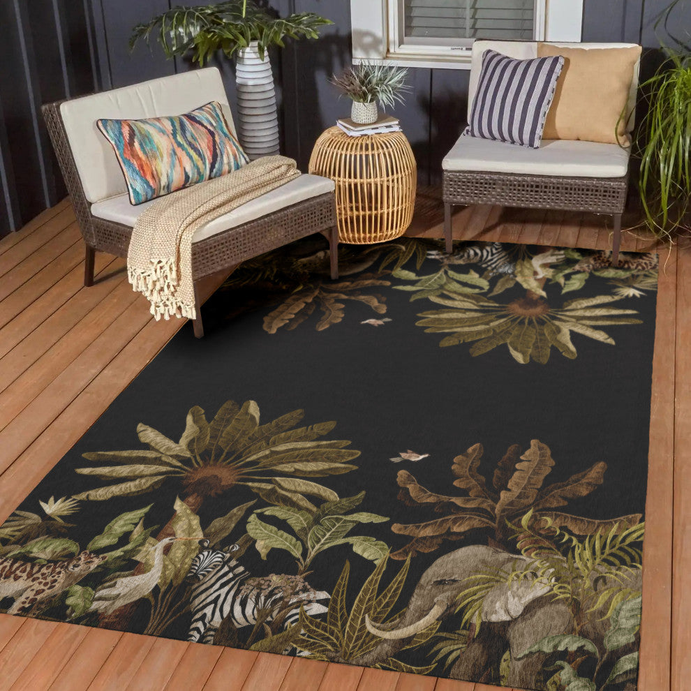 Indoor/Outdoor Tropics TC8 Black Machine Washable 8' x 10' Rug