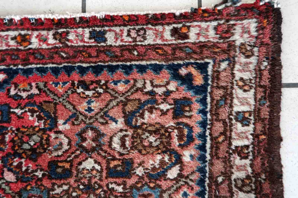 Handmade Vintage Persian Hamadan Rug 2'x2.8', 62cmx86cm, 1970s