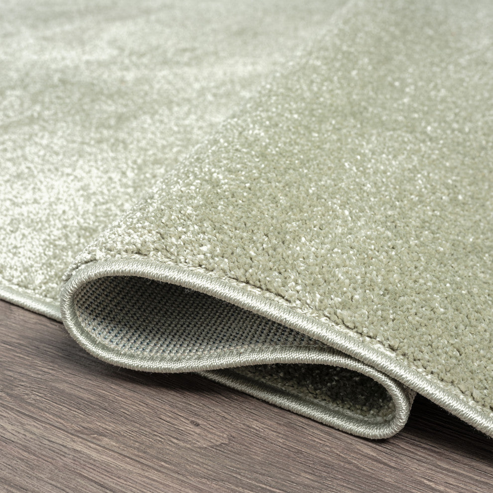 Haze Solid Low-Pile Runner Rug, Green, 3 X 5 Oval