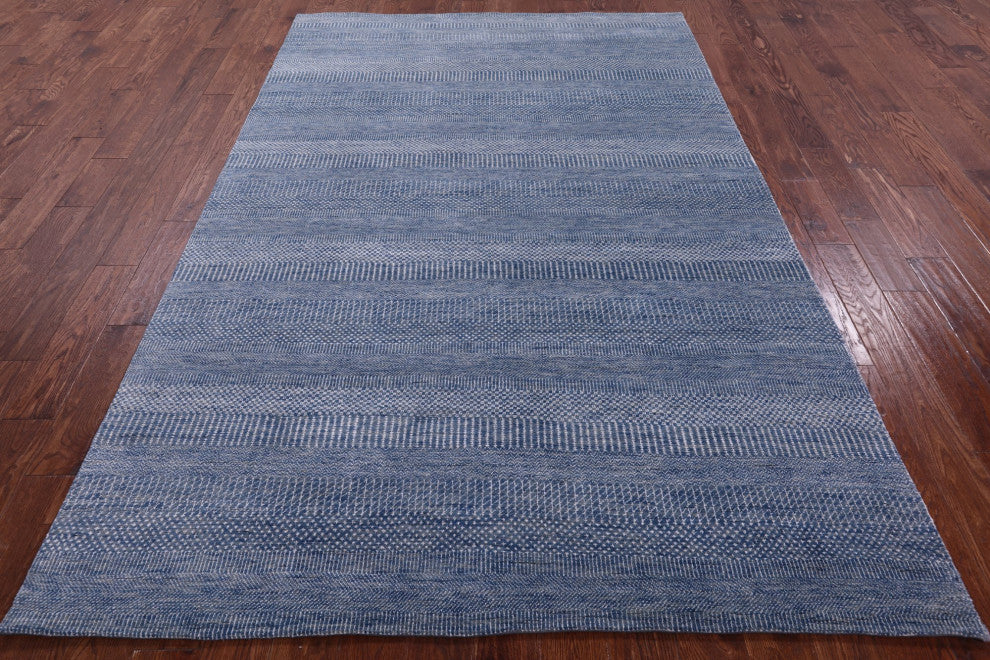 6' 1" X 9' 5" Savannah Grass Hand-Knotted Wool and Silk Rug Q11409