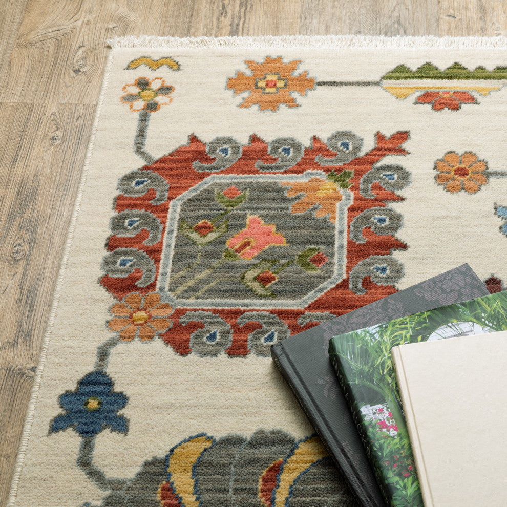 Leoness Floral Puffs Indoor Area Rug, Ivory, 5'3" x 7'6"