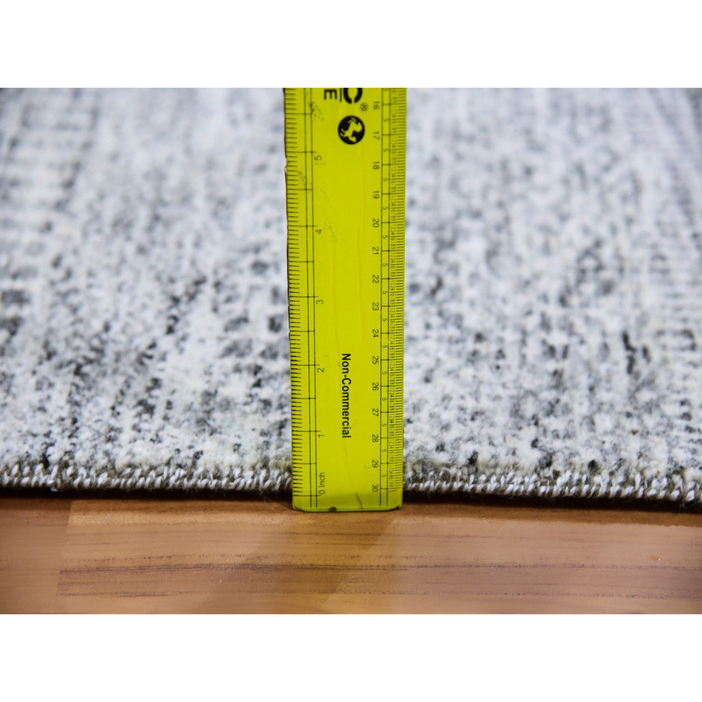 Cloud Gray Natural Undyed Wool Grass Design Hand Knotted Square Rug, 6'x6'