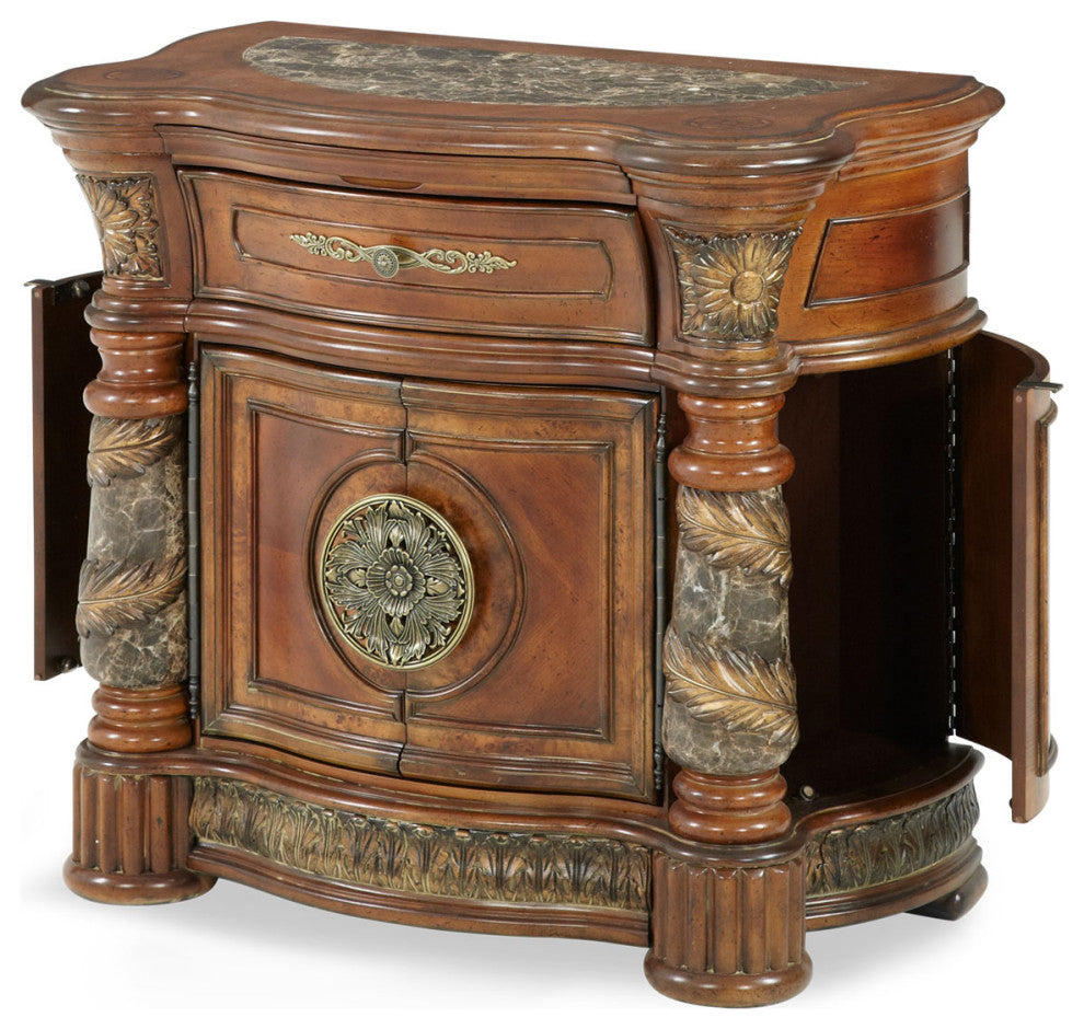 Villa Valencia Cal. King Poster Bedroom Set