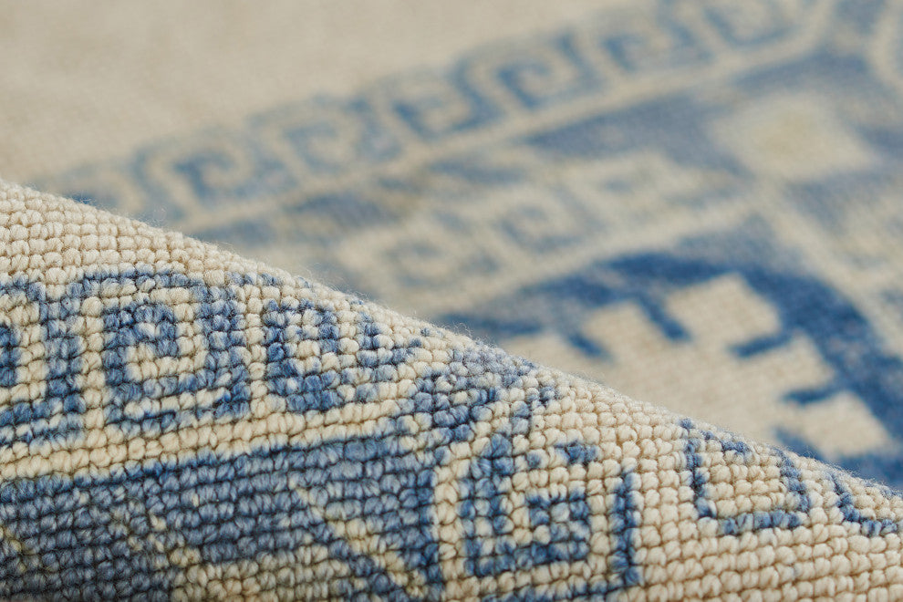 Momeni Anatolia Wool and Nylon Ivory Area Rug 6'6" X 9'