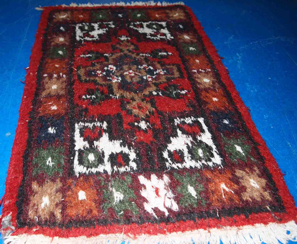 Handmade vintage Persian Hamadan rug 1.3' x 2' (40cm x 61cm) 1970s