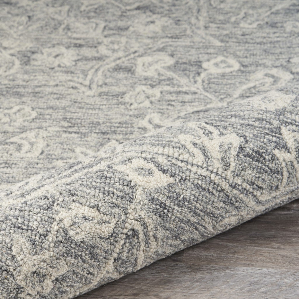 5" x 7" Gray Floral Finesse Area Rug