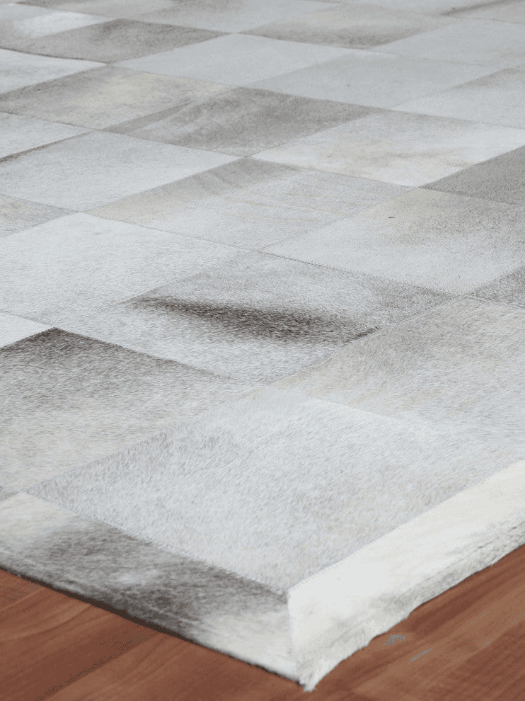 Natural Hide Cowhide Silver Area Rug, 5'x8'
