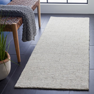Safavieh Micro-Loop Mlp537F Geometric Rug, Light Gray and Ivory, 8'0"x10'0"