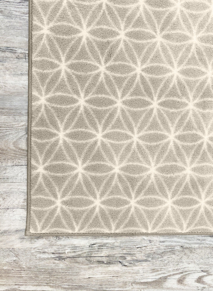 EYELET Soft Tactesse Nylon Area Rug with Anti-Stain Protection, Angora, Xl: 10'x12'