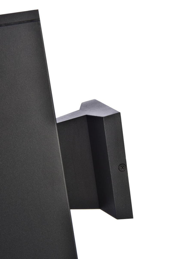 Trendy Fare Outdoor Wall Sconce (Black)