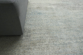 Fine Pure Silk Hand-Knotted Silk Ivory/Dark Gray/Multi Area Rug