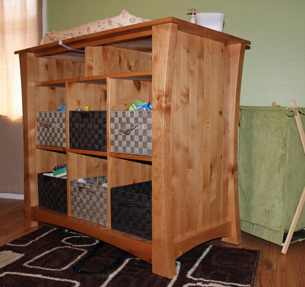 Solid Alder Changing Table