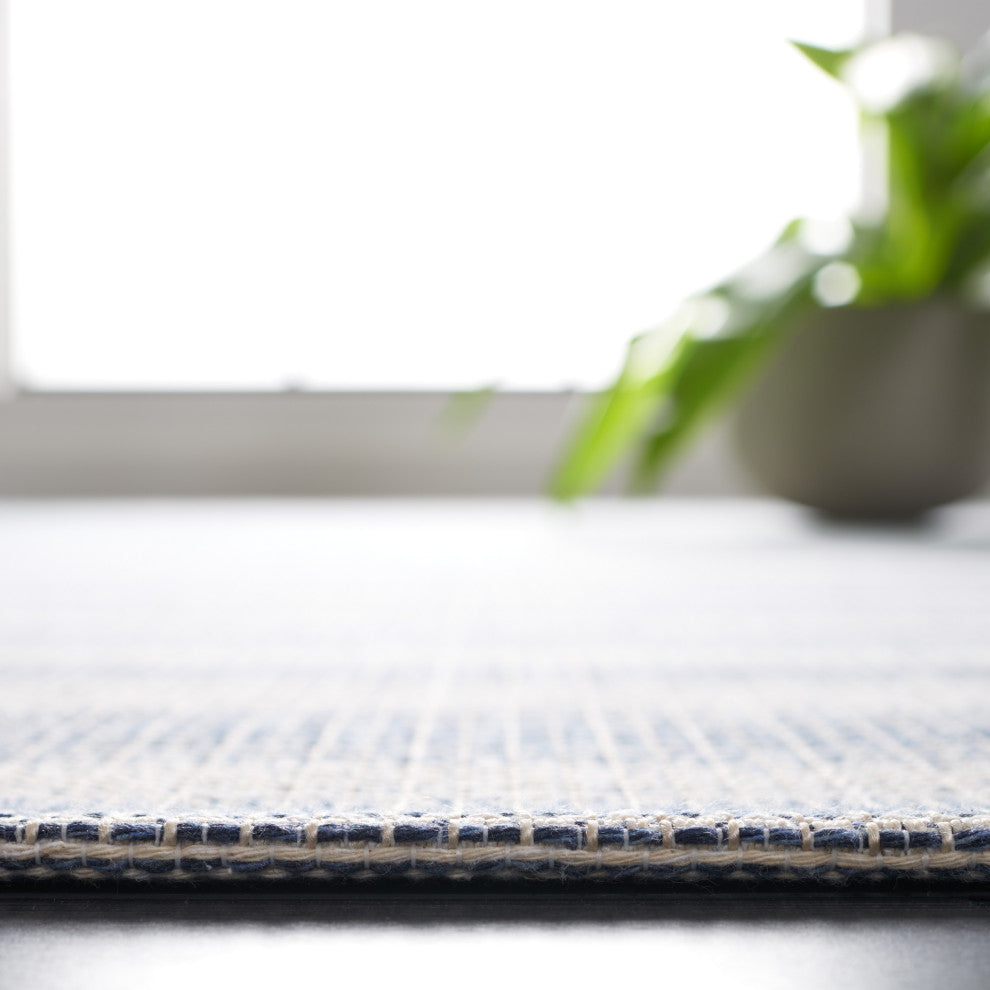 Safavieh Augustine Collection, AGT501 Rug