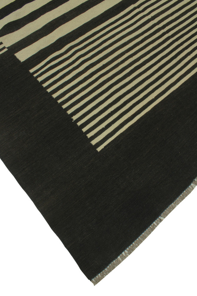 Winchester Kilim Adelitza Charcoal Rug
