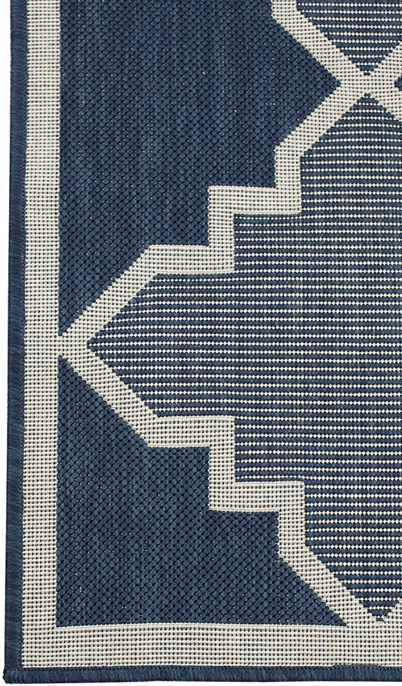 Outdoor Collection Trellis Diamond Rug Geometric Rug, Midnight Blue, 5'3"x7'6"