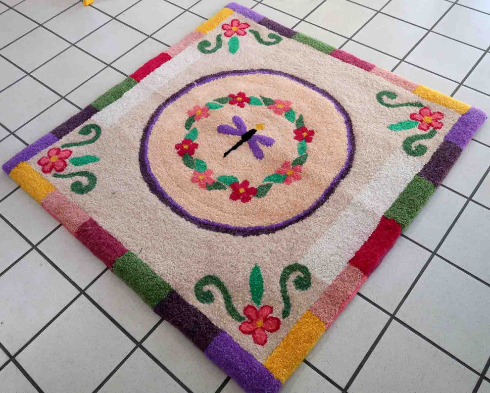 Handmade Contemporary ORA French Hooked Rug 3.2'x3.3', 99cmx102cm, 2021