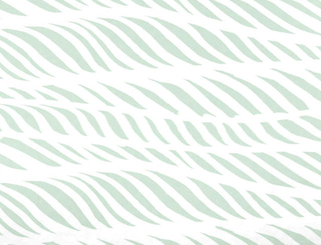 Rolling Waves, Geometric Print Bath Towel, Green