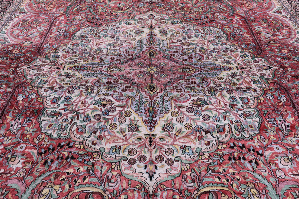 11' 11" X 18' 7" Hand Knotted Kashan Silk Rug - Q13845